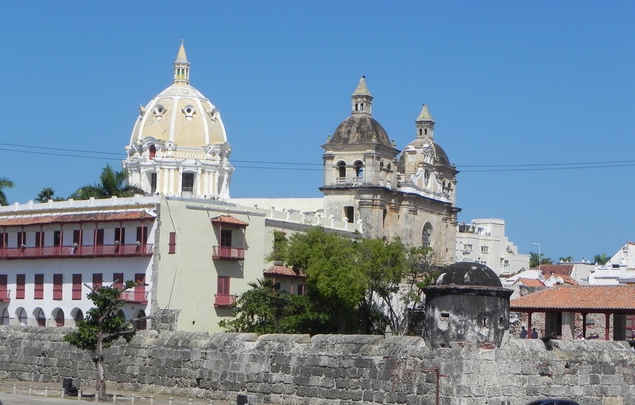 Old town Cartagena - notice the city wall